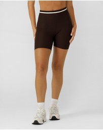 Lorna Jane - Dawn To Dusk 14cm Bike Shorts