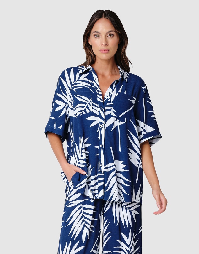 UNE PIECE - Short Sleeve Button-Up Shirt