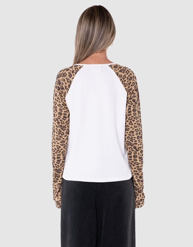 JGR & STN - Chase 90's Fit Raglan Longsleeve T-Shirt