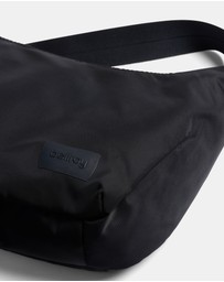 Bellroy - Laneway Crescent Bag 2.5L