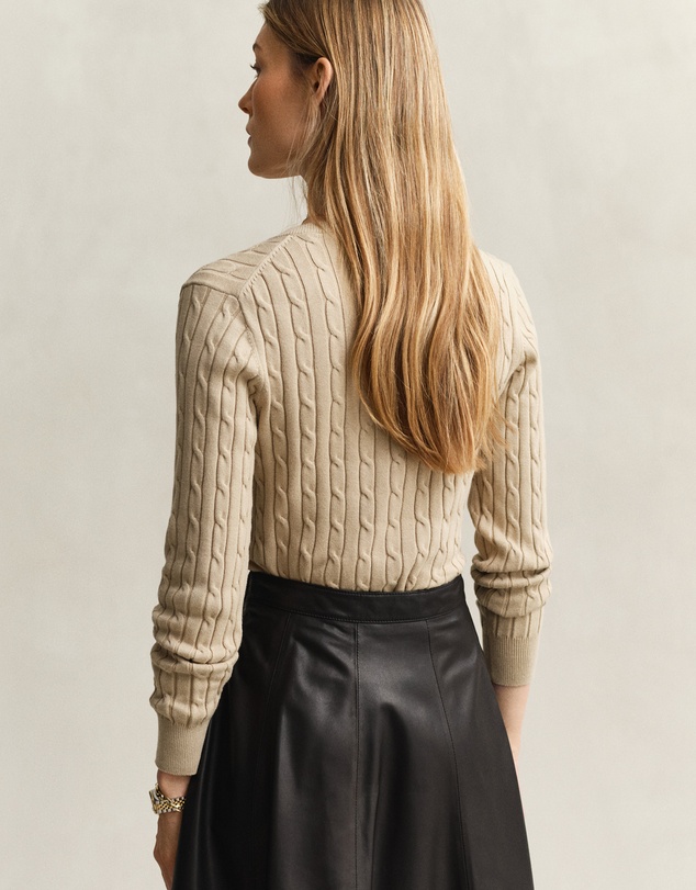 Gant - Stretch Cotton Cable V-Neck Knit