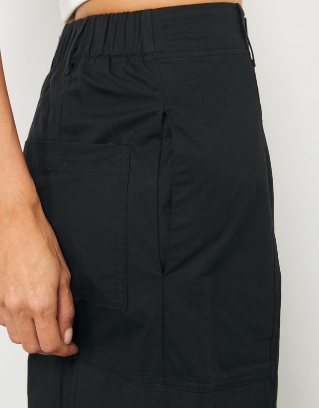 AERE - Organic Cotton Cargo Barrel Pants
