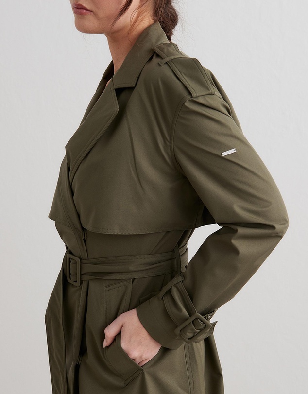 Aim'n - Recycled Tech Trench Coat