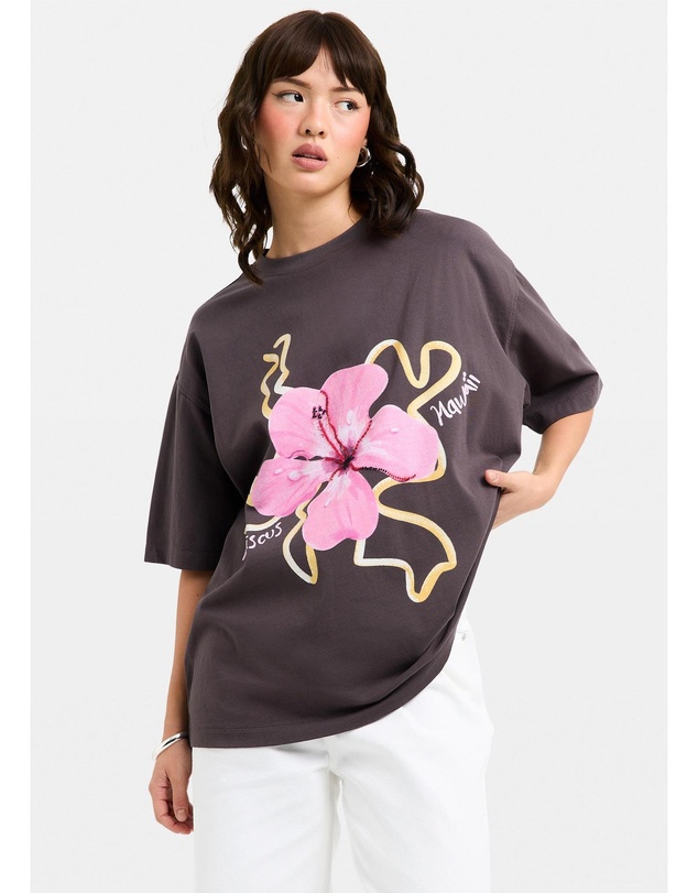 Subtitled - Hawaii Hibiscus Oversized T-Shirt