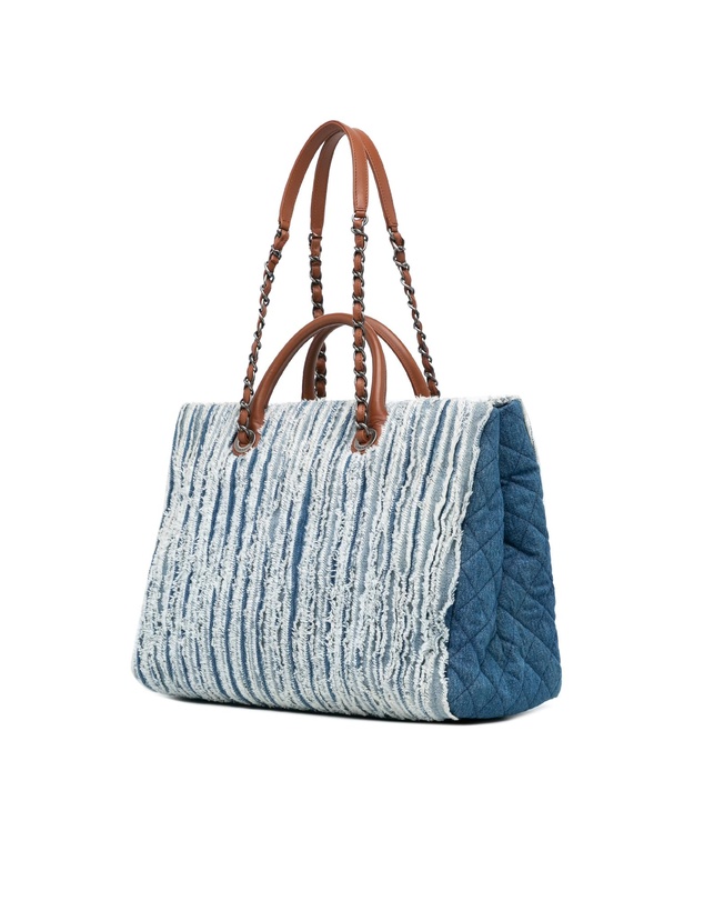 Pre-Loved by Azura Reborn - Pre-Loved chanel Denim Textile Handbag with Leather Trim and Chain Detail