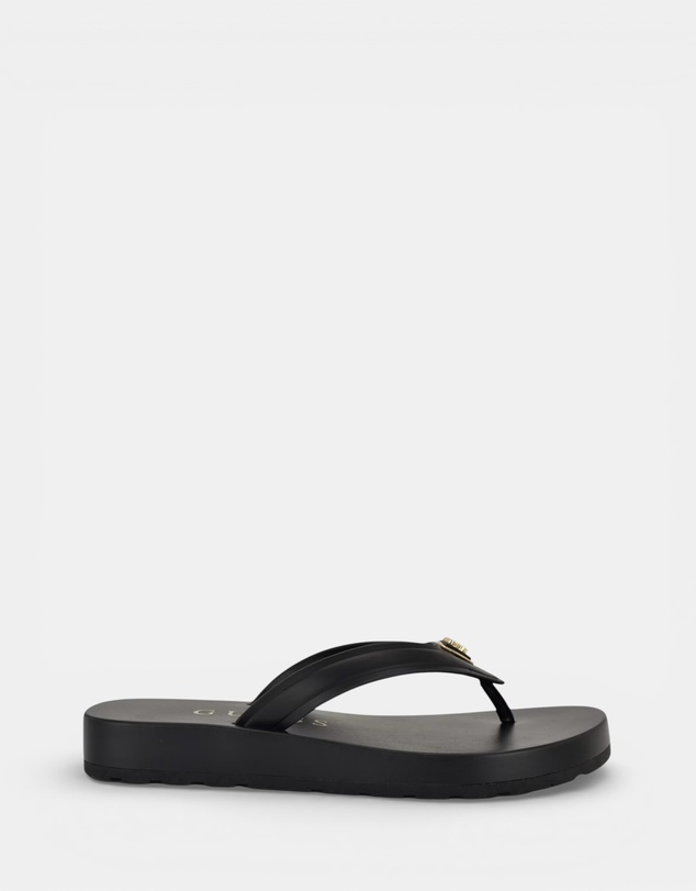 GUESS - Candry Logo Flip Flop Sandals