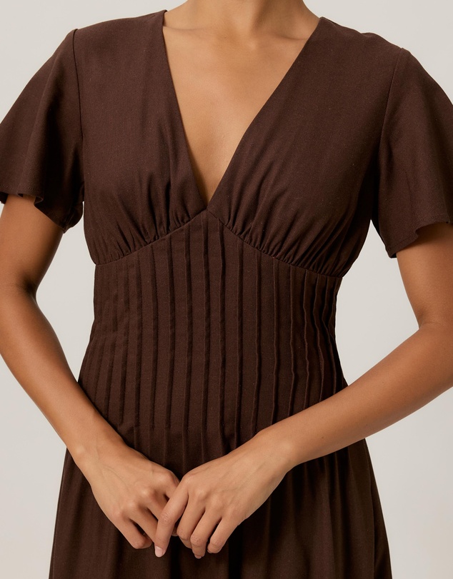 Tussah - Maysen Linen Blend Pintuck Midi Dress