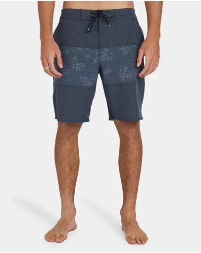 Billabong - Mens Tribong 18.5