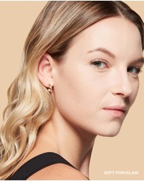 Bobbi Brown - Sheer Finish Pressed Powder