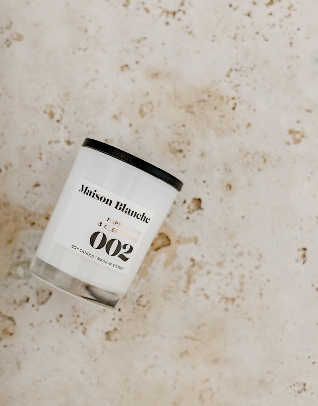 Maison Blanche - 002 Paperwhite & Clementine - Small Candle