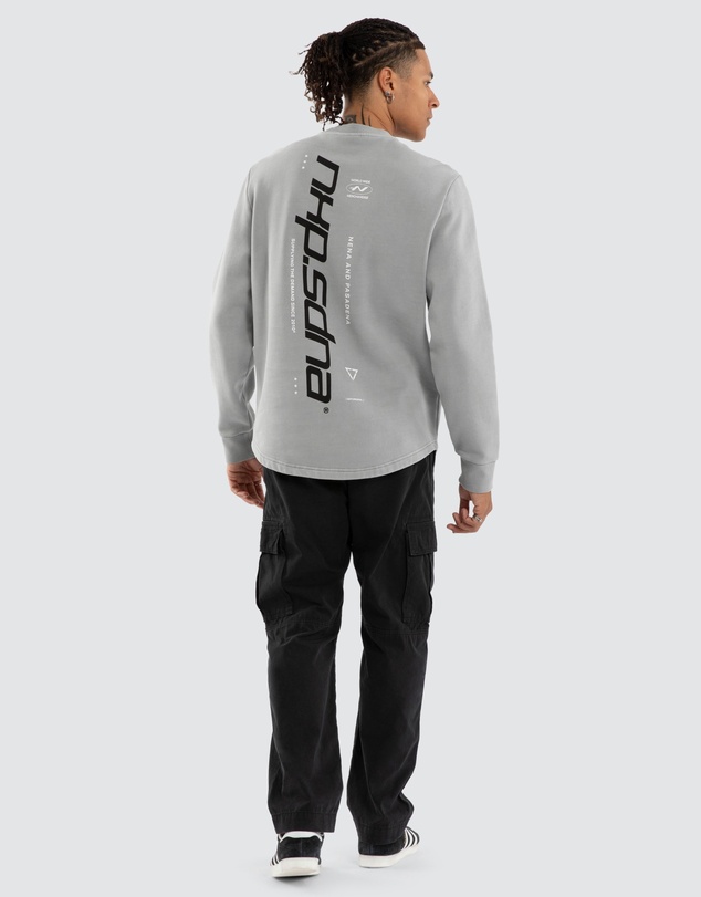Nena & Pasadena - Independent Curved Sweater