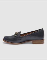 Easy Steps - Gala