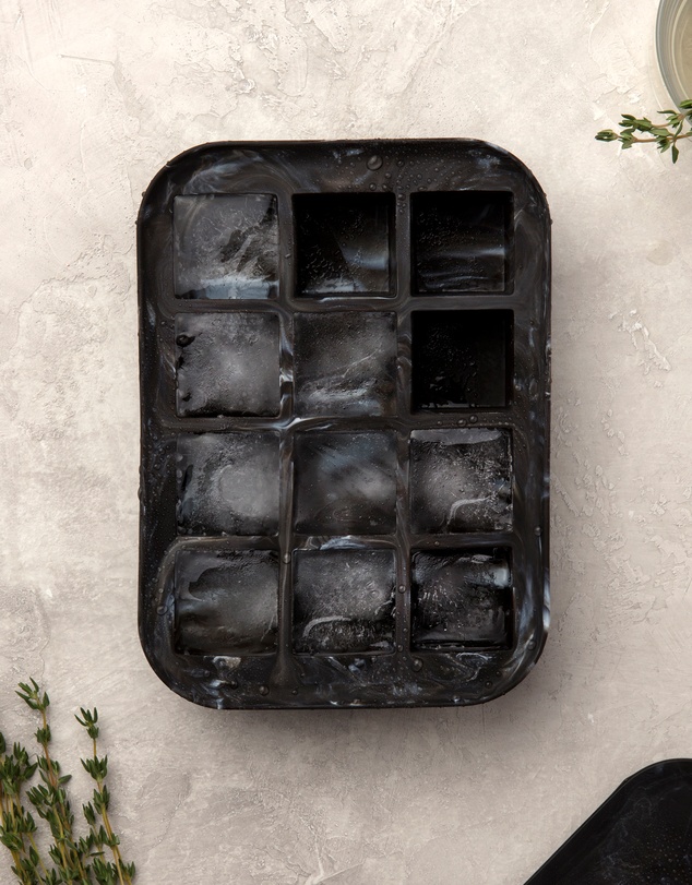Peak - Ice Cube Tray Everyday Marble