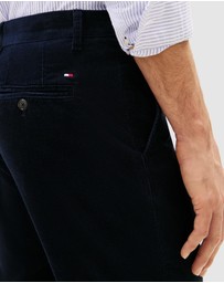 Tommy Hilfiger - Denton Straight Corduroy Chinos