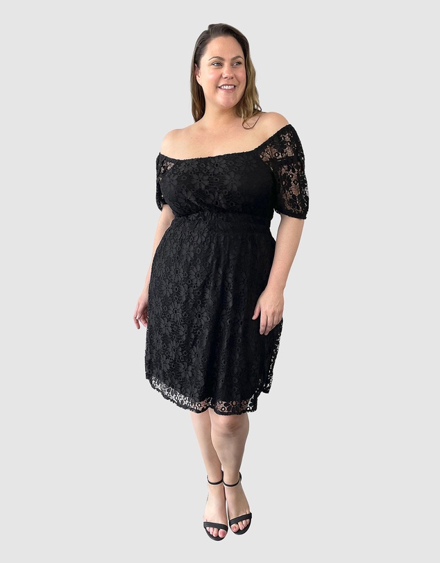 Love Your Wardrobe - Bella Stretch Lace Dress