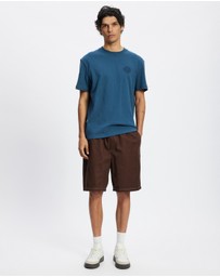 Deus Ex Machina - Pill Logo Tee