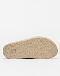 Veja - Etna Suede - Women's