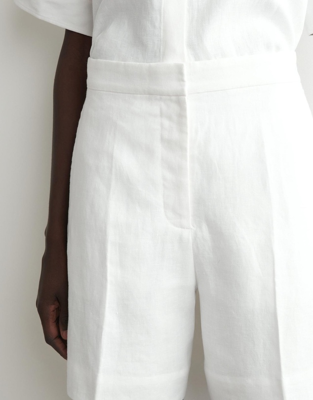 COS - Tailored Elasticated Linen Shorts