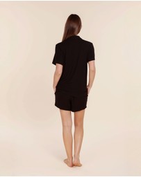 Gingerlilly - Lyon Ribbed Short Sleeve Button Up Top