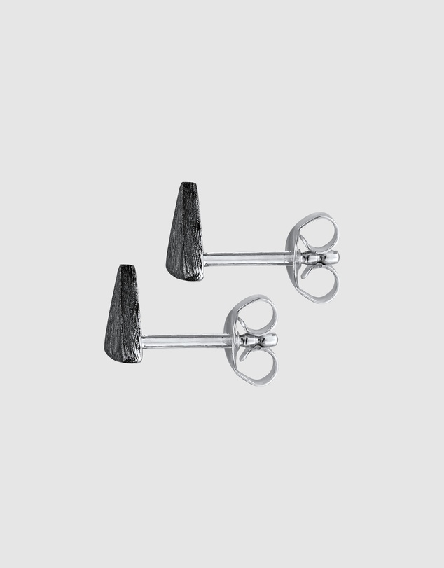 Kuzzoi - ICONIC EXCLUSIVE - Triangle Stud Earrings in Oxidised 925 Sterling Silver
