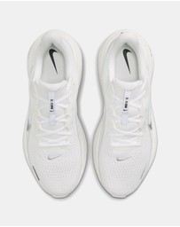 Nike - Winflo 12 - Men's