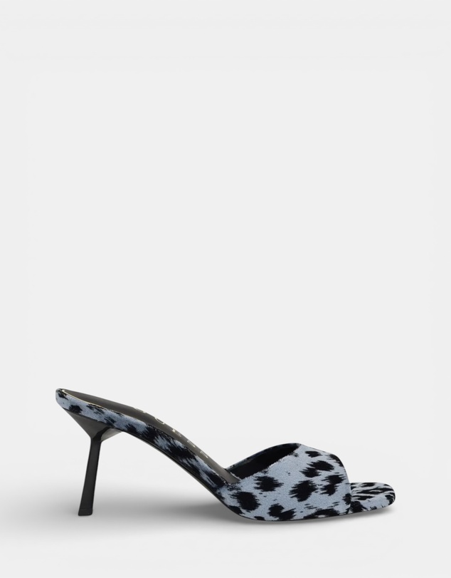 GUESS - Carisse2 Heeled Sandals