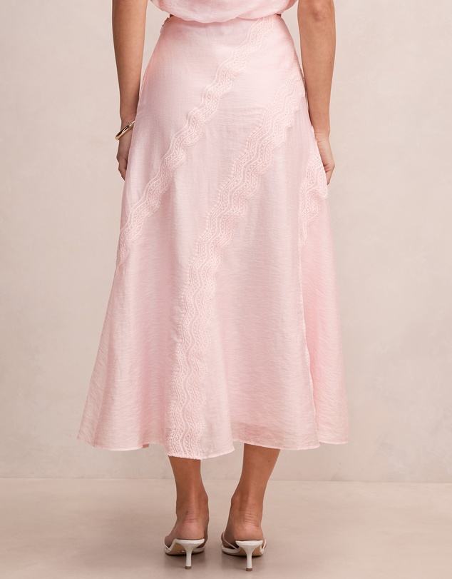 Forever New - Maeve Lace Detail Skirt