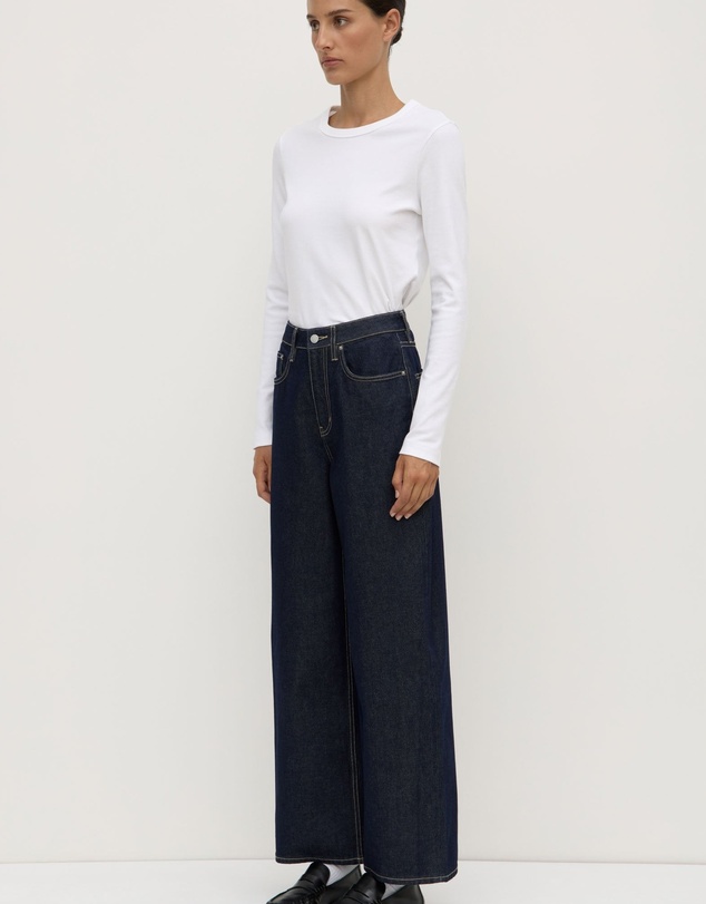 Revibe - Repaired Assembly Label Cotton Denim Womens Jeans