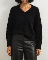 Atmos&Here - Dayna Fluffy V-Neck Pullover Sweater