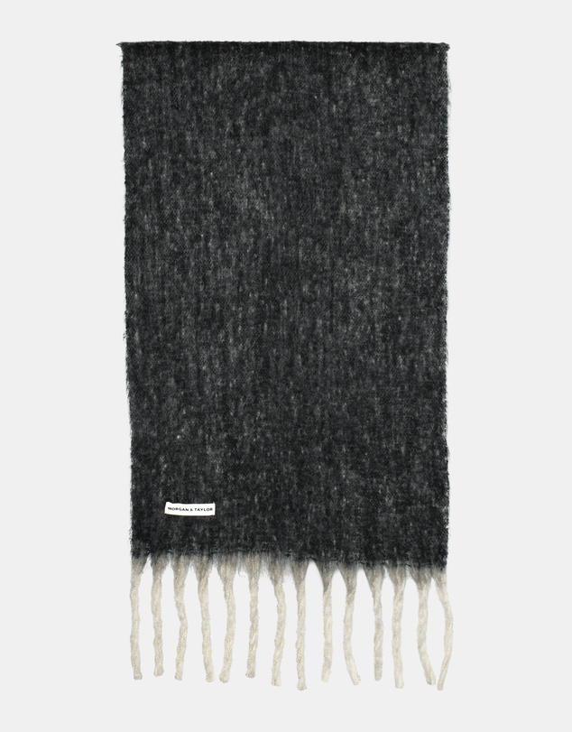 Morgan & Taylor - Cosette Chunky Two-Toned Scarf in Black & White