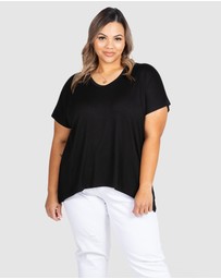 Love Your Wardrobe - Amira Extended Sleeve Swing Tee