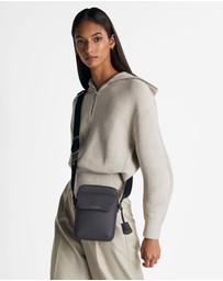 Maison De Sabre - The Small Messenger Bag