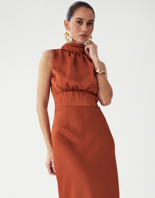 ST MRLO - Anique Midi Dress