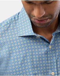 Brooksfield - Circle Motif Slim Fit Shirt