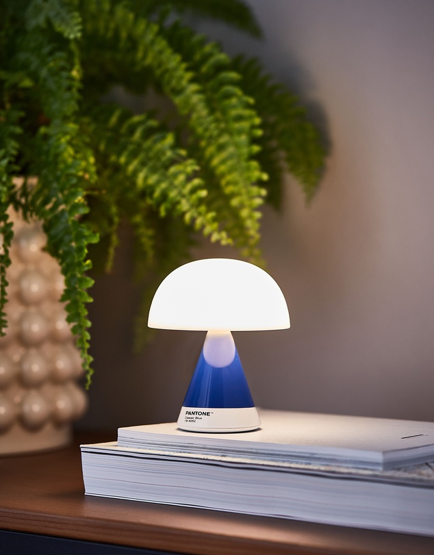 Lexon - Lexon Mina M Medium Portable Led Lamp PANTONE - Classic Blue