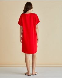 Betty Basics - Stellar T-Shirt Dress