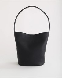 The Horse - Esme Tote
