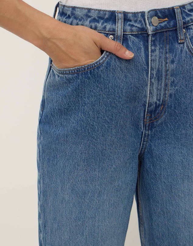 Assembly Label - Vintage Straight Jeans