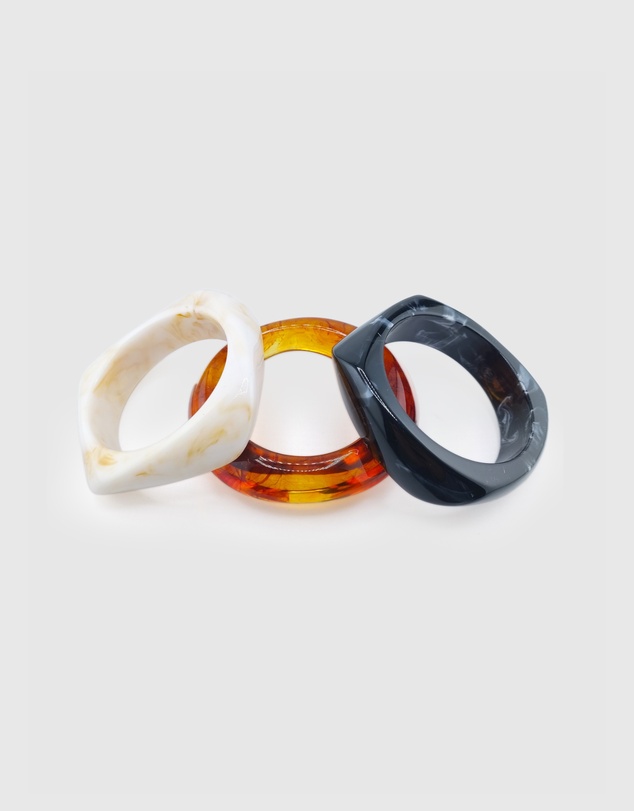 Izoa - Blaze Bangle Stack