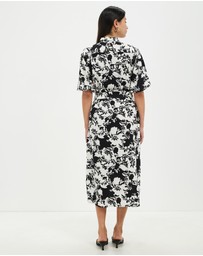 Grace Willow - Aria Linen Dress