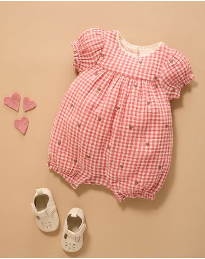 Heart Broderie