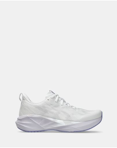 White/Lilac Hint