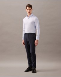 Calvin Klein - Performance Dress Shirt