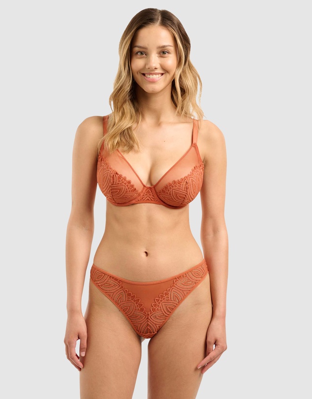Sans Complexe - Lisa Unlined Full Cup Wired Lace Bra