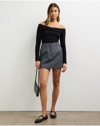 Minima Esenciales - Alita Off Shoulder Jersey Top