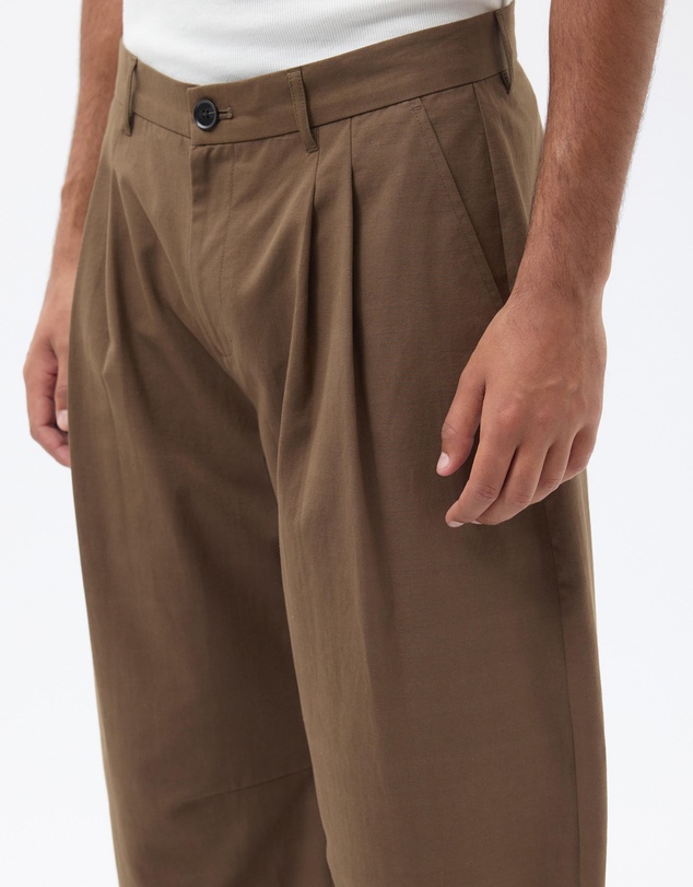 AERE - Pleated Barrel Trousers