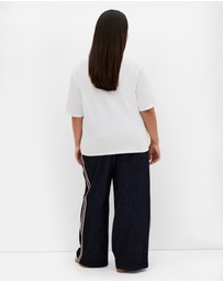 City Chic - Bianca Berry Cotton Tee