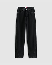 Tommy Jeans - Midrise Barrel Jeans