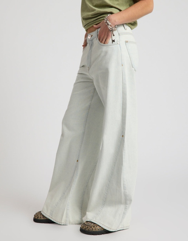 ONE TEASPOON - Cruisers Mid Waist Panel Bootcut Flare Denim Jeans - Arctic Blue