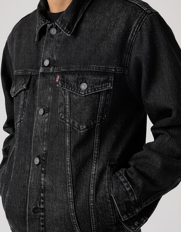 Levi's - Relaxed Fit Trucker Jacket